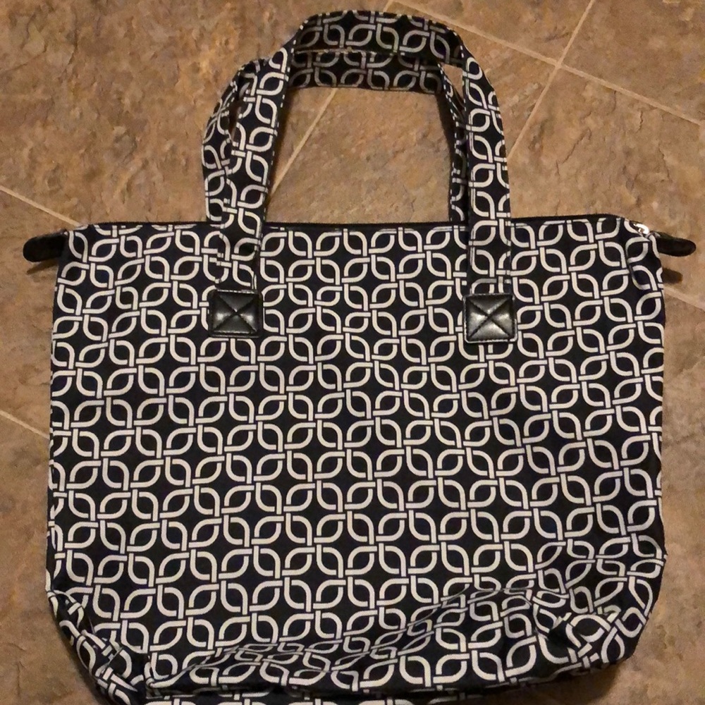 Black and white tote